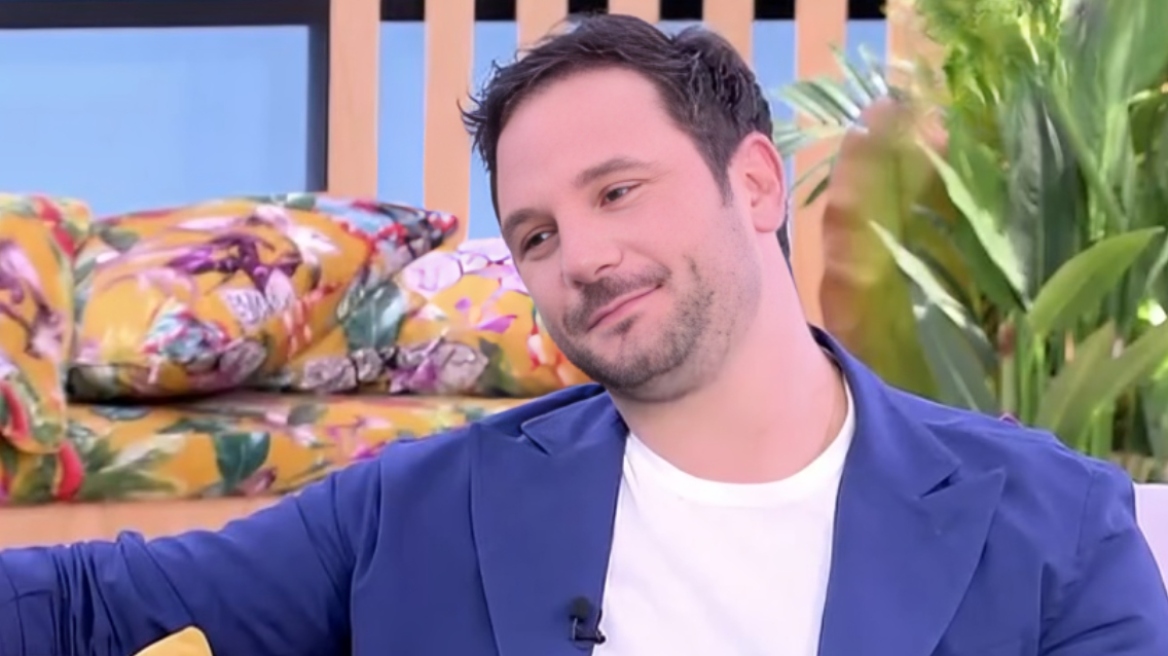 Ευθύμης Ζησάκης για το «Το Σόι σου»:  Η σειρά έχει αυτή την επιτυχία λόγω των σχέσεών μας