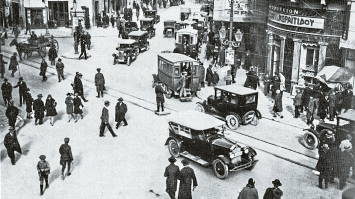 Από τους βασιλικούς οδοφύλακες και τα πρόστιμα σε άλογα και πεζούς... στις κάμερες AI, η ιστορία 189 χρόνων που έχουν οι κλήσεις