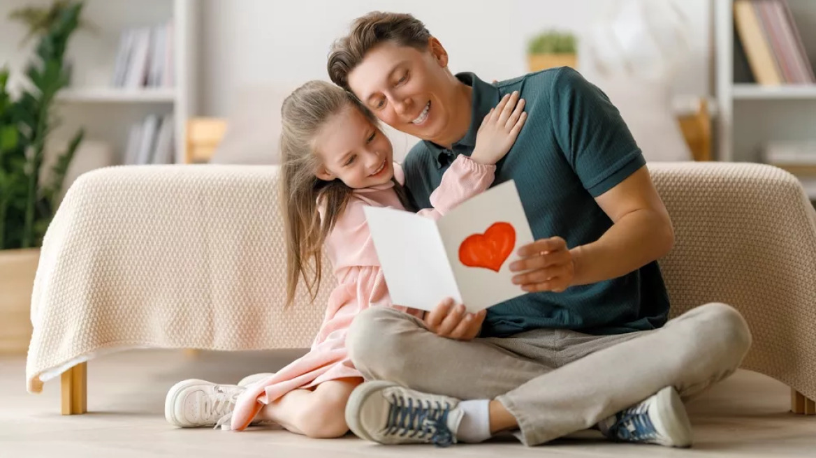 Γιατί το παιδί έχει έναν αγαπημένο γονιό; Η παιδίατρος εξηγεί
