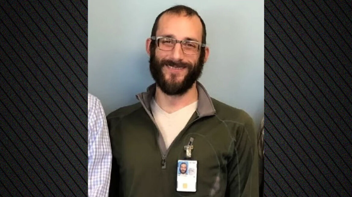 «Πείτε την αλήθεια για τον γιο μας»: Οι γονείς του Άλεξ Πρέτι μιλούν μετά τον θάνατό του από πράκτορα της ICE στη Μινεάπολη