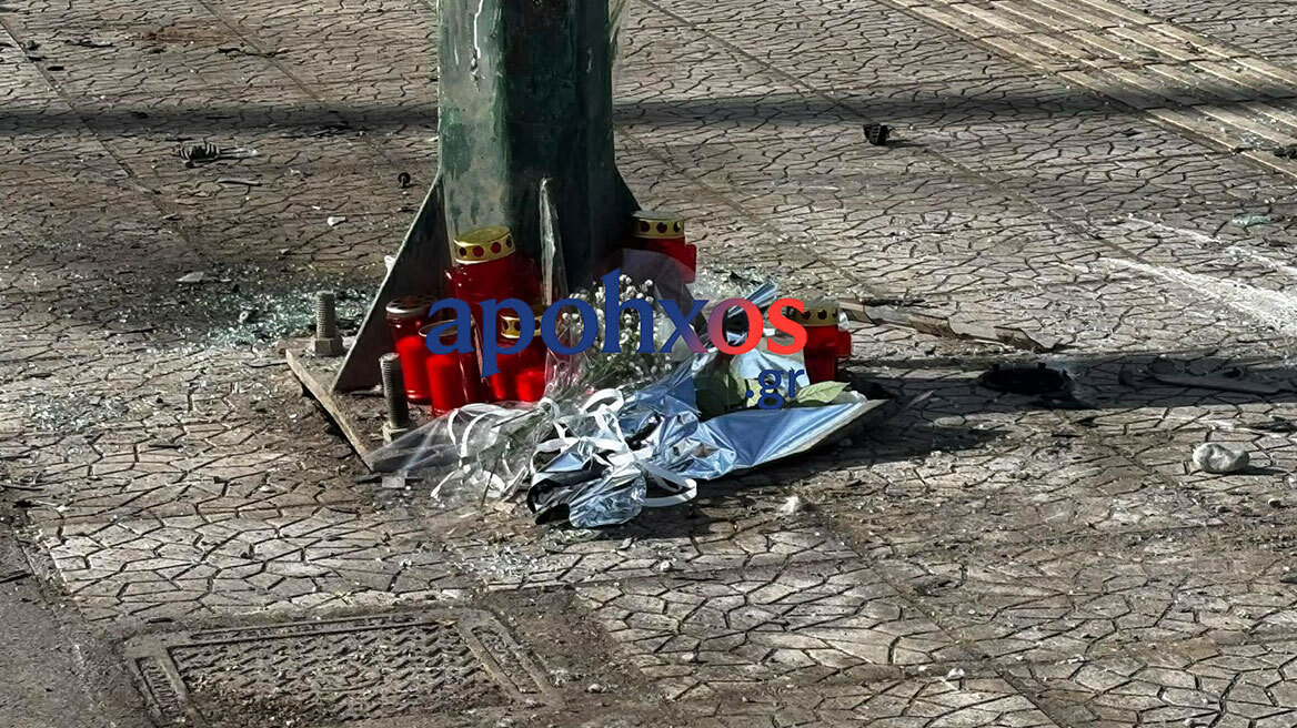 Θρήνος στην Πάτρα: Λουλούδια και κεριά άφησαν συγγενείς και φίλοι στο σημείο όπου σκοτώθηκαν ο 19χρονος και η 17χρονη, βίντεο και φωτογραφίες
