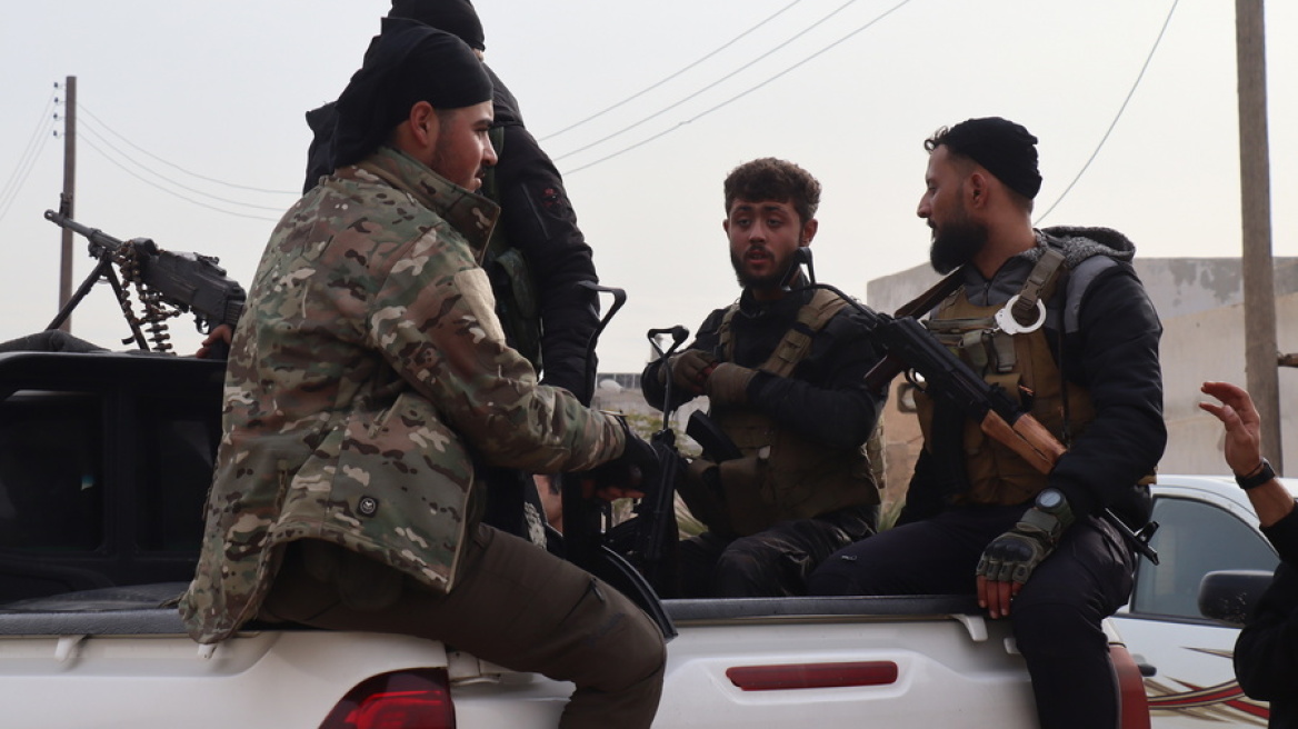 Συρία: Οι συγκρούσεις μεταξύ στρατού και Κούρδων απειλούν την ειρηνευτική διαδικασία με το PKK στην Τουρκία