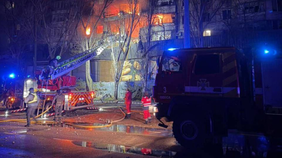 Τρεις νεκροί και πάνω από 20 τραυματίες στην Ουκρανία από ρωσικές επιθέσεις
