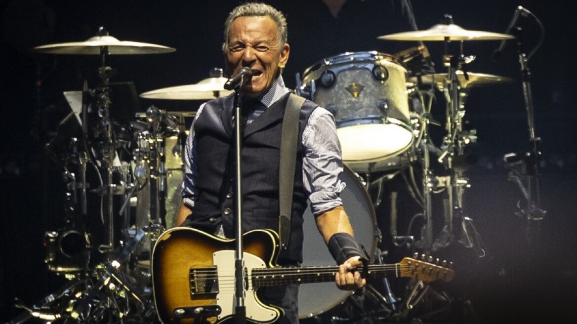 Τραγούδι-φόρος τιμής στους νεκρούς διαδηλωτές στη Μινεάπολη από τον Μπρους Σπρίνγκστιν