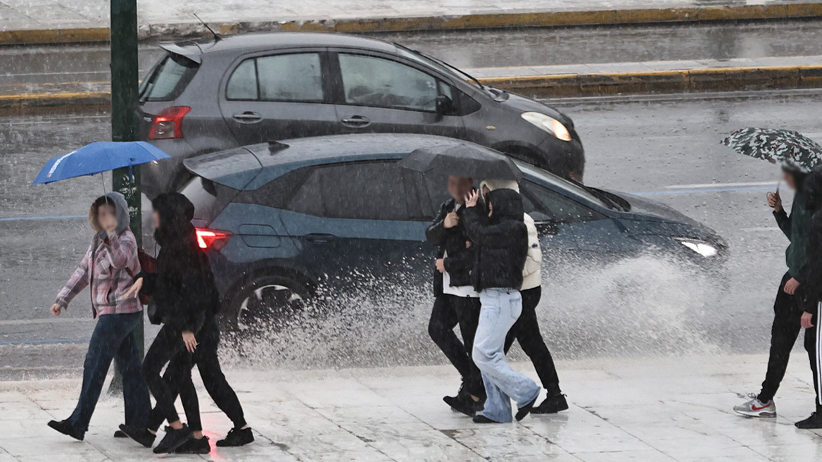 Ατελείωτο πάρκινγκ η άνοδος του Κηφισού: Καθυστερήσεις και στην Αττική Οδό