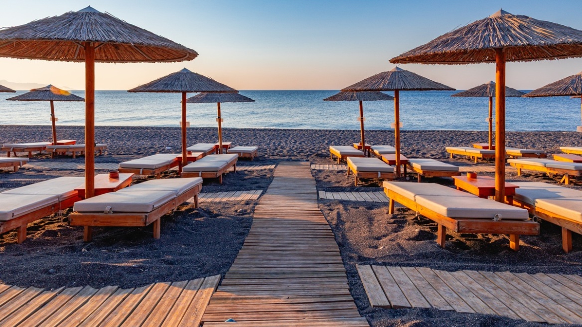 Ξεκινούν οι ηλεκτρονικές δημοπρασίες για παραχώρηση χρήση αιγιαλού και παραλίας