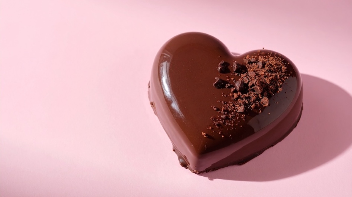 Μια βόλτα στα ζαχαροπλαστεία της Αθήνας για γλυκά του Αγίου Βαλεντίνου