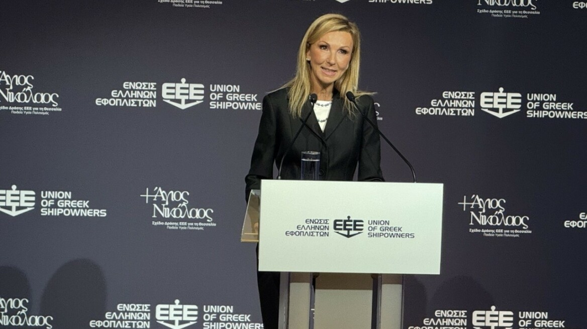 Μήνυμα της Μελίνας Τραυλού για την οριακή πρωτοκαθεδρία της Κίνας στην παγκόσμια ναυτιλία