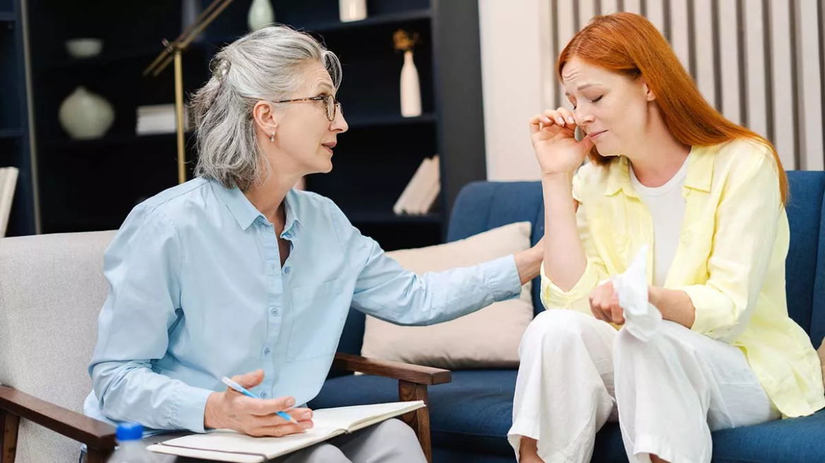 Πένθος: Μελέτη αποκαλύπτει τον πιο αποτελεσματικό τρόπο να διαχειριστούμε την απώλεια