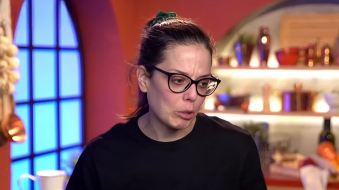 MasterChef: Ξέσπασε σε κλάματα η Ιωάννα μετά την αποχώρησή της - Είναι ωραίο να κυνηγάς το όνειρό σου, είπε