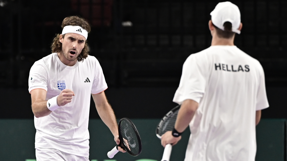 Τσιτσιπάς και Σακελλαρίδης πήραν τη νίκη στο διπλό: Προβάδισμα της Ελλάδας με 2-1 κόντρα στο Μεξικό 