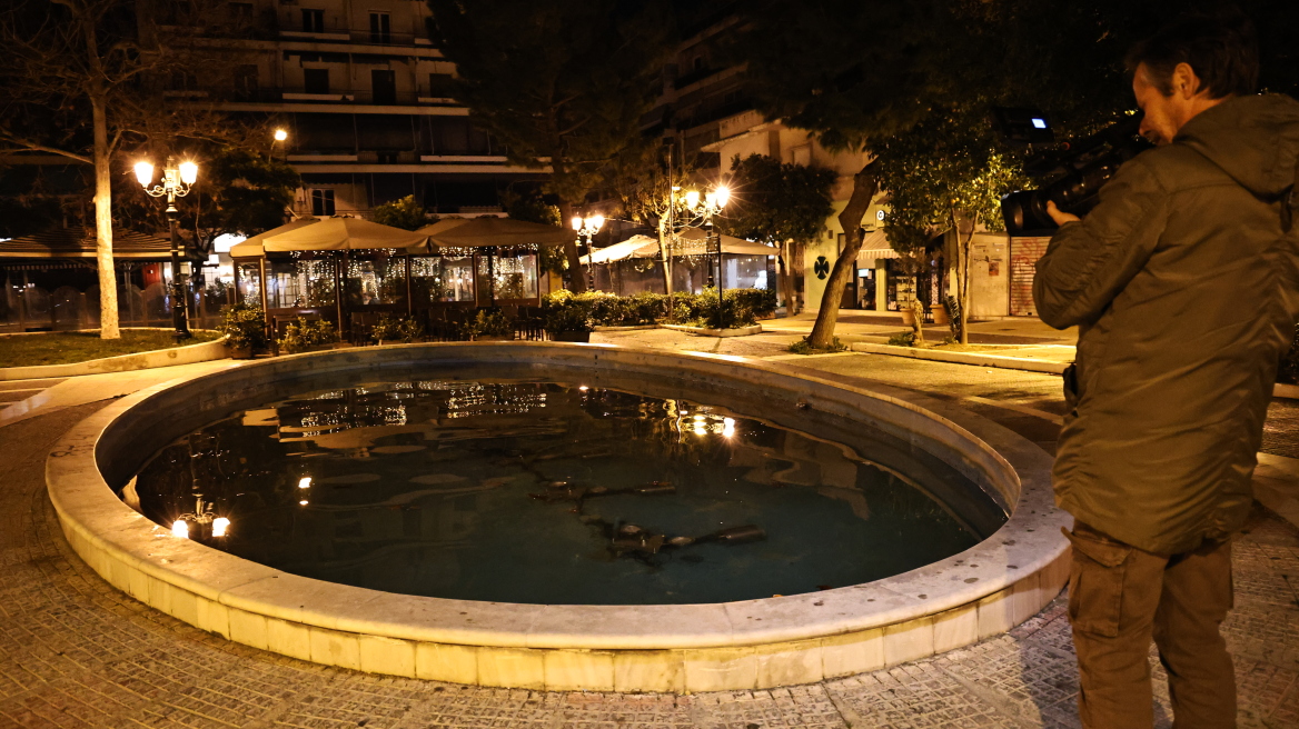 «Είπα ψέματα ότι είμαι γιατρός για να με αφήσουν να κάνω ΚΑΡΠΑ» λέει ο νεαρός που έδωσε τις πρώτες βοήθειες στο 2,5 ετών κοριτσάκι στην Καλλιθέα
