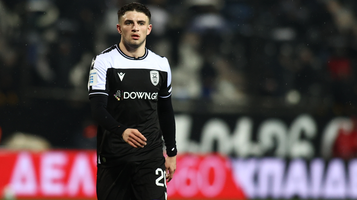 Ο Ζαφείρης βαθμολόγησε την ομάδα του ΠΑΟΚ που κατέκτησε το αήττητο νταμπλ, βίντεο