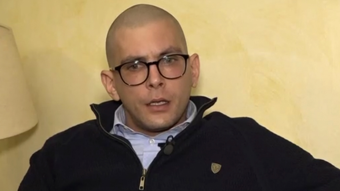 Στην Αθήνα για θεραπείες ο δήμαρχος του Άη Στράτη: Οι γιατροί μου είπαν ότι πρέπει να παραμείνω εδώ ώστε να πατήσουμε τον καρκίνο
