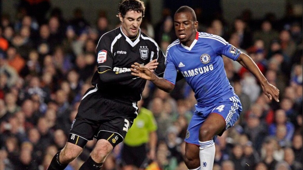 Γκαέλ Κακουτά: Η ΑΕΛ έτοιμη να κλείσει τον πρώην παίκτη της Τσέλσι 