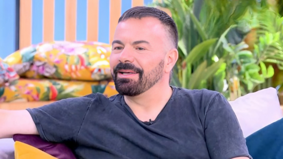 Βασίλης Καλλίδης: Δεν με ενδιαφέρει τίποτα στη ζωή μου, μόνο να τρώω πατάτες τηγανητές