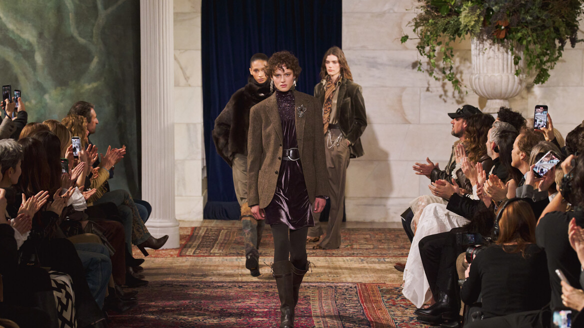 Ρομαντισμός και διαχρονική πολυτέλεια στη συλλογή Φθινόπωρο 2026 του Ralph Lauren
