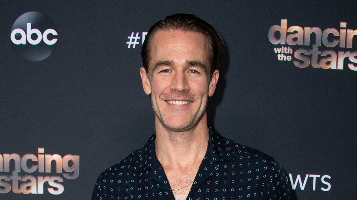 Πέθανε στα 48 του ο Τζέιμς Βαν Ντερ Μπικ: Ο πρωταγωνιστής της δημοφιλούς νεανικής σειράς «Dawson’s Creek» έδινε μάχη με τον καρκίνο