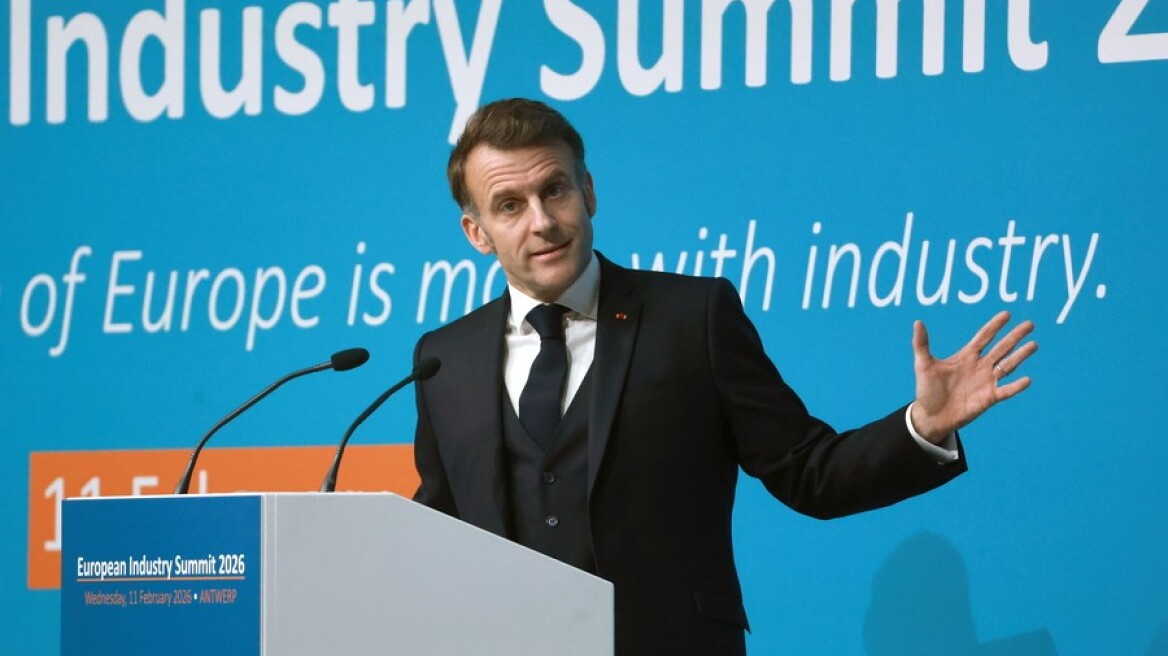 Τα ευρωομόλογα είναι ο μόνος τρόπος για να γίνει η Ευρώπη ανεξάρτητη δύναμη, λέει ο Μακρόν
