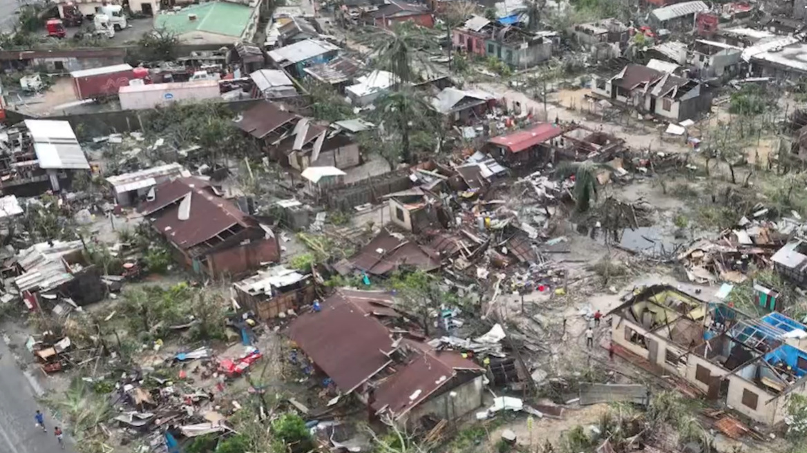 Τουλάχιστον 31 νεκροί στη Μαδαγασκάρη από το καταστροφικό πέρασμα του κυκλώνα Gezani, δείτε βίντεο 