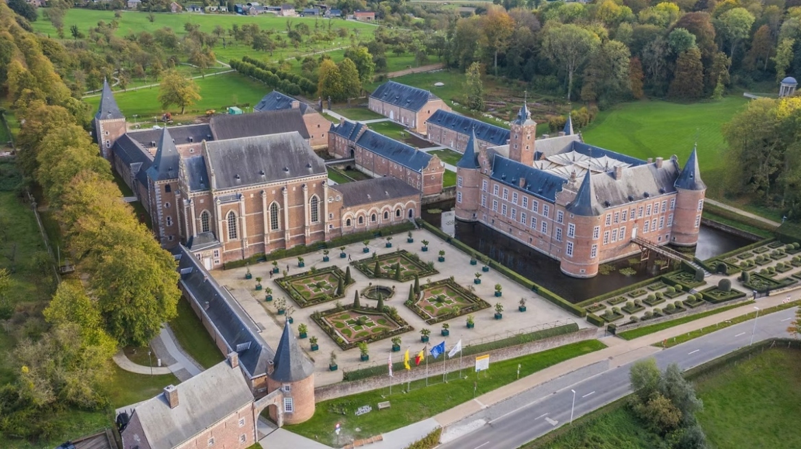 Γιατί οι Ευρωπαίοι ηγέτες κλείνονται στο 800 ετών κάστρο Alden Biesen του Βελγίου και τι θα συζητήσουν