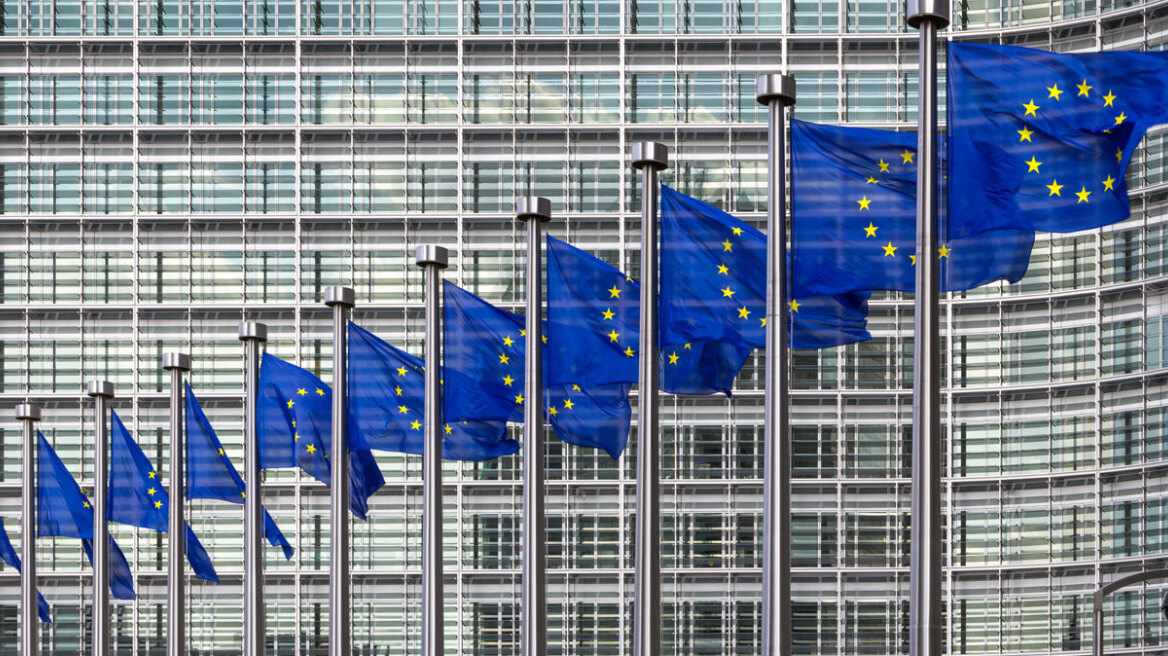 Έφοδος της βελγικής αστυνομίας στην Κομισιόν για  υπόθεση πώλησης ακινήτων 900 εκατ. ευρώ