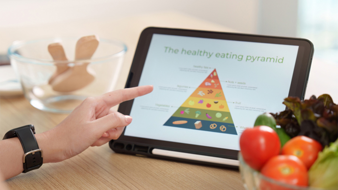 Η «νέα πυραμίδα» διατροφής: Τι αλλάζει πραγματικά;