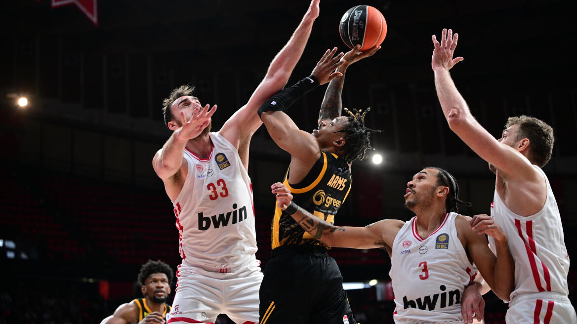 Ολυμπιακός: Η 12αδα για τον προημιτελικό με την ΑΕΚ, χωρίς Χολ και Μόρις 