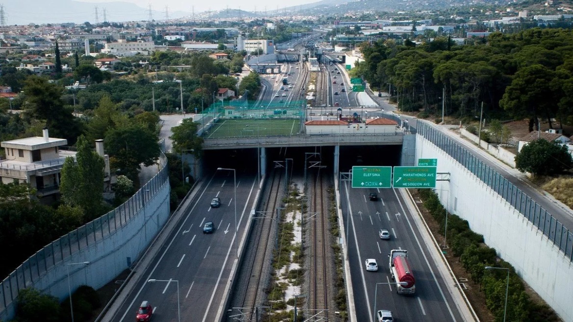 Κυκλοφοριακές ρυθμίσεις στην Αττική Οδό από αύριο έως και 30 Απριλίου
