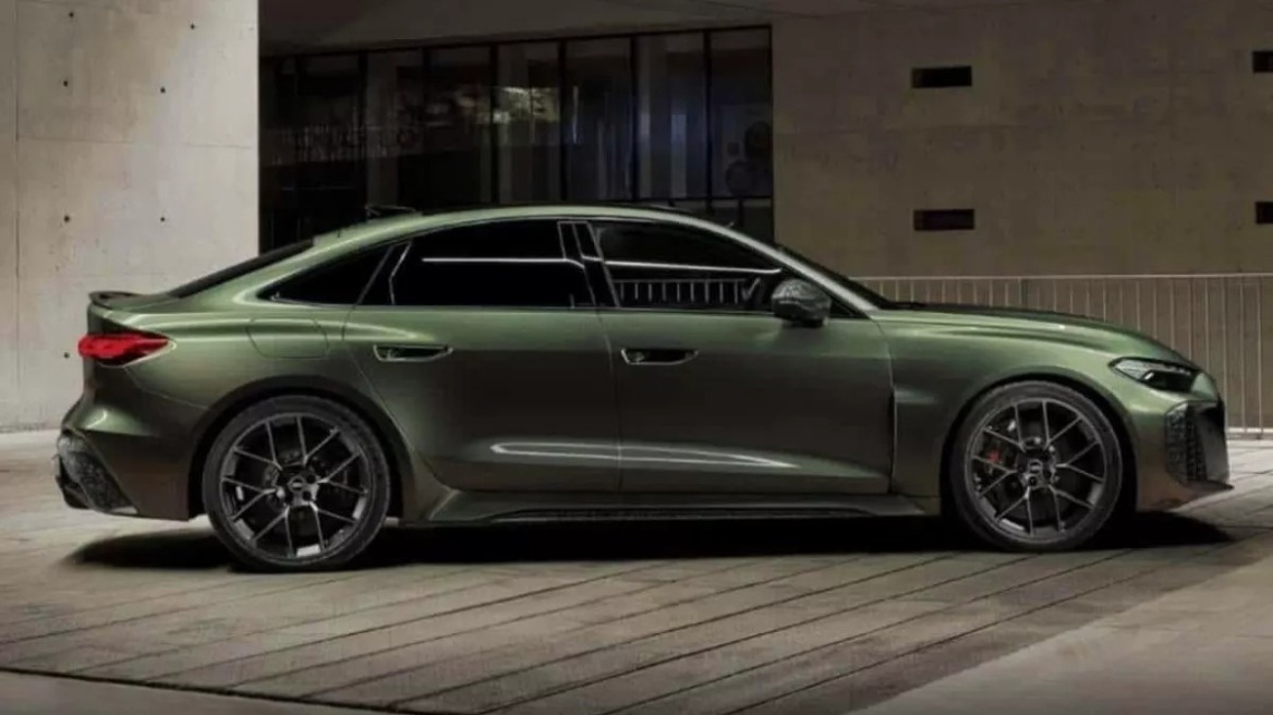 Υβριδικό το νέο Audi RS5