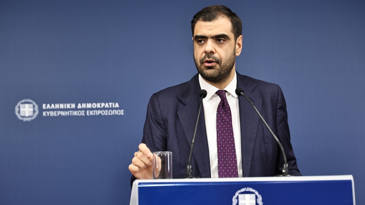 «Διαστρέβλωση, αυτό δεν λέγεται αντιπολίτευση, αλλά κλεφτοπόλεμος»: Η οργίλη απάντηση Μαρινάκη στον εκπρόσωπο του ΠΑΣΟΚ