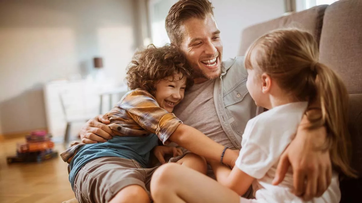 Το «ελληνικό μονοπάτι» προς την ευεξία: Τι μας διδάσκουν οι αρχαίοι Έλληνες για μια ζωή με νόημα
