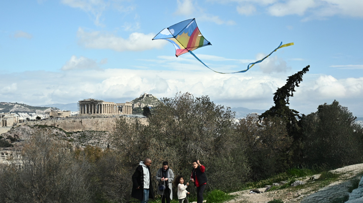 Καιρός: Με ήλιο και βοριάδες το πέταγμα του χαρταετού, πού ευνοούν οι άνεμοι