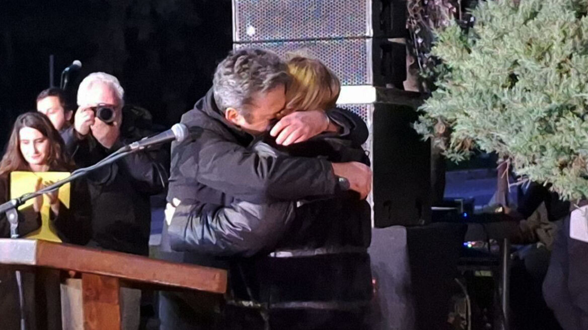 «Το παιδί μου λοιδορήθηκε όσο τίποτε»: Η  μητέρα του μηχανοδηγού Σπύρου Βούλγαρη που σκοτώθηκε στα Τέμπη ξεσπά για πρώτη φορά