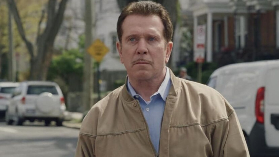 H γυναίκα του Bobby J. Brown προσπαθούσε να τον σώσει από τη φωτιά, το δραματικό τηλεφώνημα στην αστυνομία