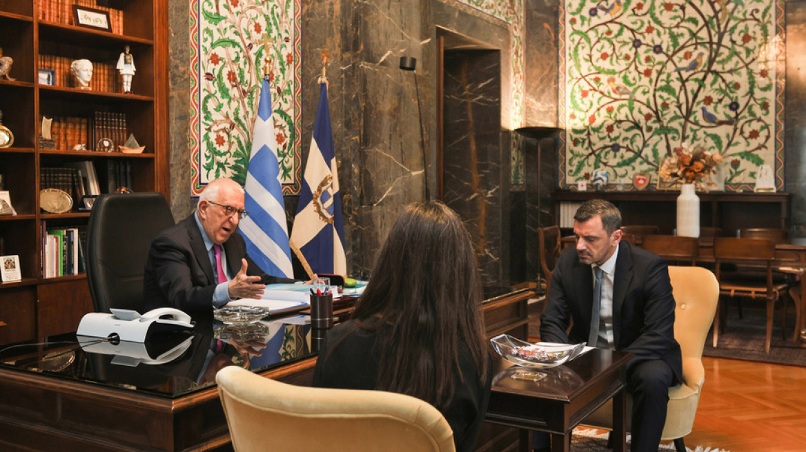 Εξεταστική για τον ΟΠΕΚΕΠΕ: Παραδόθηκε στον πρόεδρο της Βουλής το πόρισμα