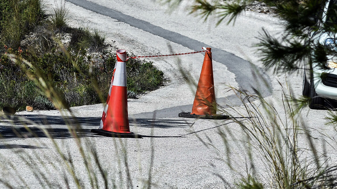 Τουλάχιστον τρεις προσαγωγές για τον θάνατο του 17χρονου στο Λουτράκι, αναζητείται ο φερόμενος ως δράστης