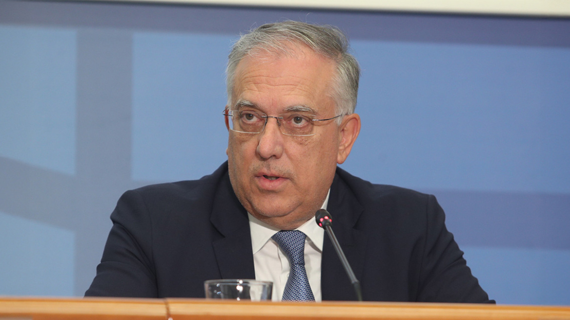 Πολυνομοσχέδιο υπ. Ανάπτυξης: Οι αλλαγές σε αδειοδοτήσεις, ελέγχους και Αναπτυξιακό που βελτιώνουν το επιχειρηματικό περιβάλλον