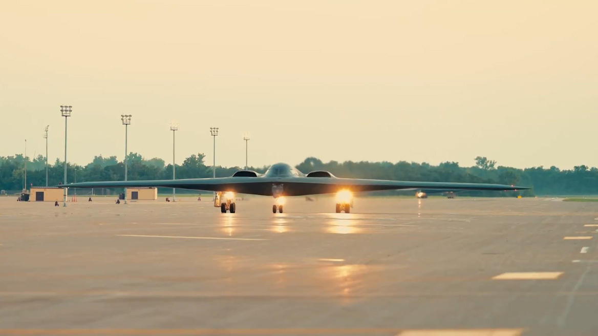 Οι ΗΠΑ επιβεβαιώνουν τη χρήση των «αόρατων» βομβαρδιστικών B-2 στα πλήγματα κατά του Ιράν