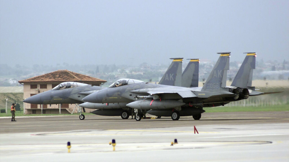 Στη βάση Ιντσιρλίκ της Τουρκίας κατευθυνόταν ο ιρανικός πύραυλος που αναχαιτίστηκε, λέει Αμερικανός αξιωματούχος στη WSJ