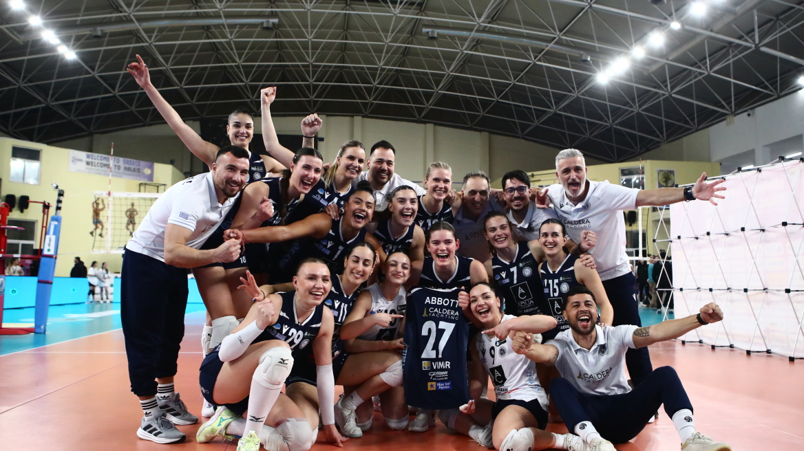 Στον τελικό του Κυπέλλου βόλεϊ γυναικών ο ΑΟ Θήρας, 3-0 τον ΠΑΟΚ, βίντεο 