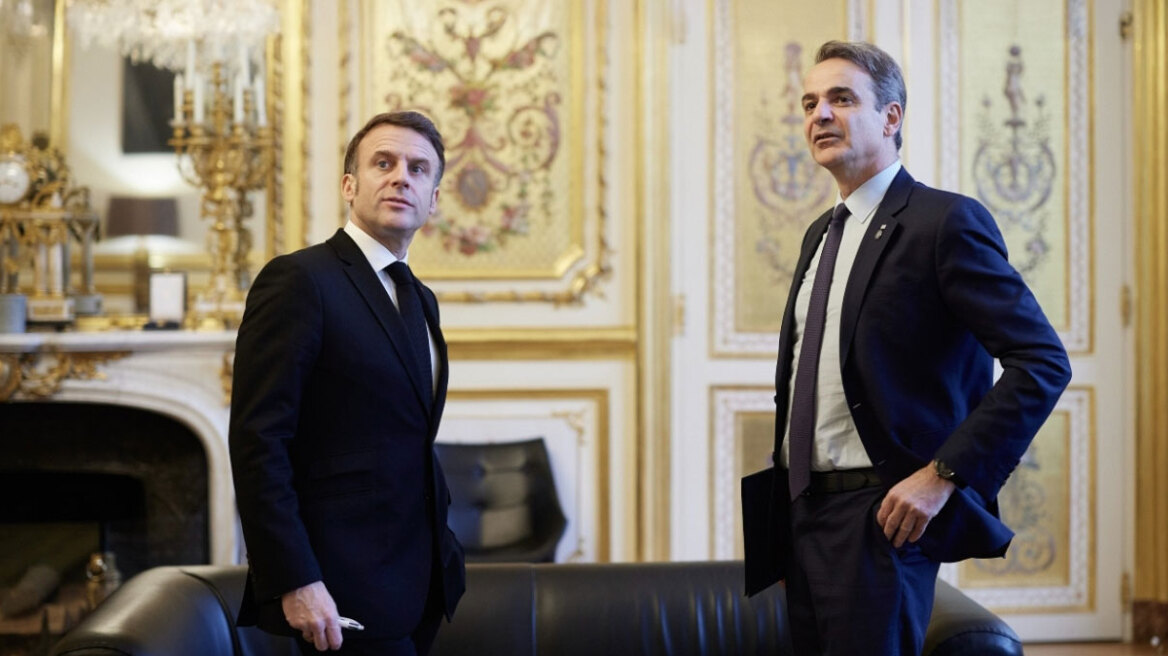 Τηλεφώνημα Μακρόν σε Μητσοτάκη και Μελόνι, συμφώνησαν να συνεργαστούν για Κύπρο και ελευθερία της ναυσιπλοΐας στην Ερυθρά Θάλασσα
