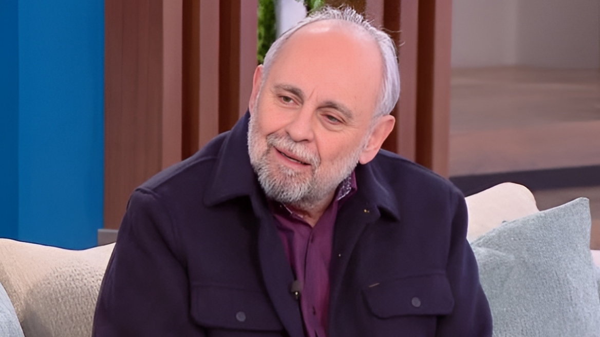 Σωτήρης Χατζάκης: Ήμουν ξεκάθαρα προσωπική επιλογή του Νίκου Κούρκουλου, ήταν πιο όμορφος και πιο παλικάρι από όσο ξέρουμε