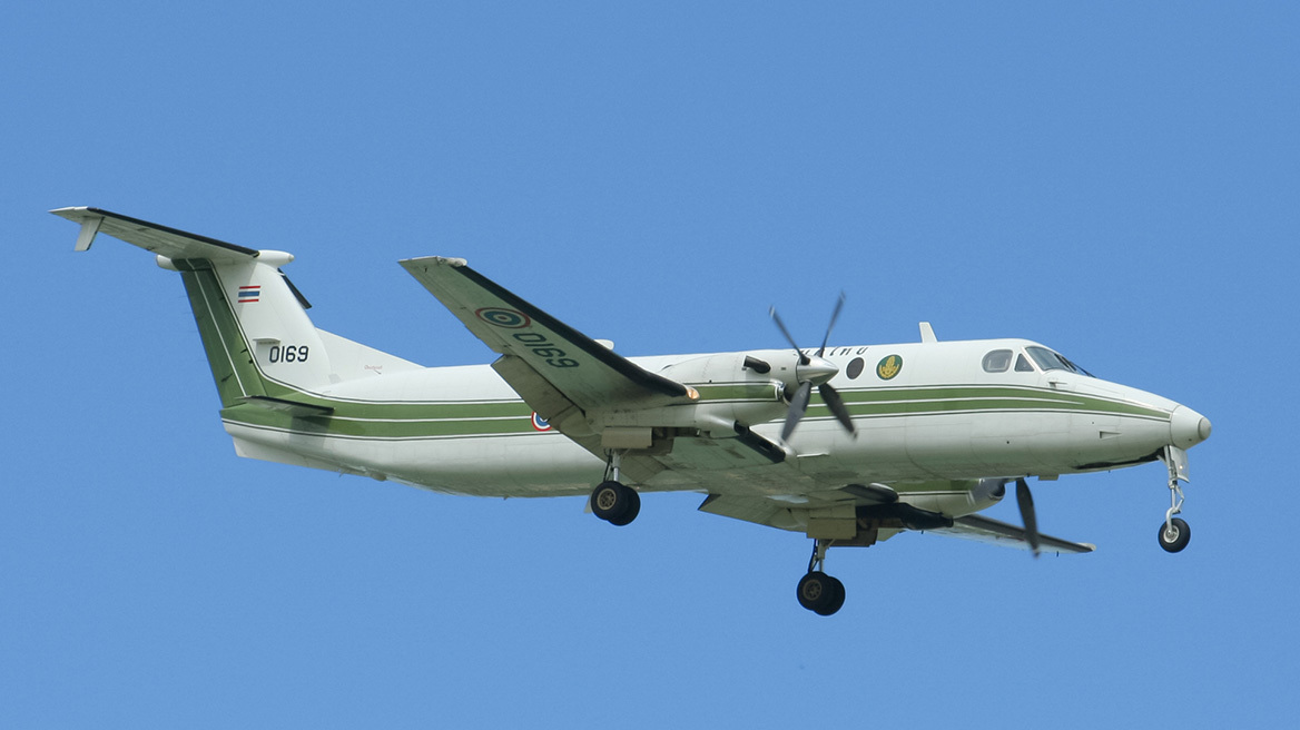 Δύο νεκροί και τέσσερις τραυματίες σε συντριβή στρατιωτικού αεροσκάφους στην Αλγερία 