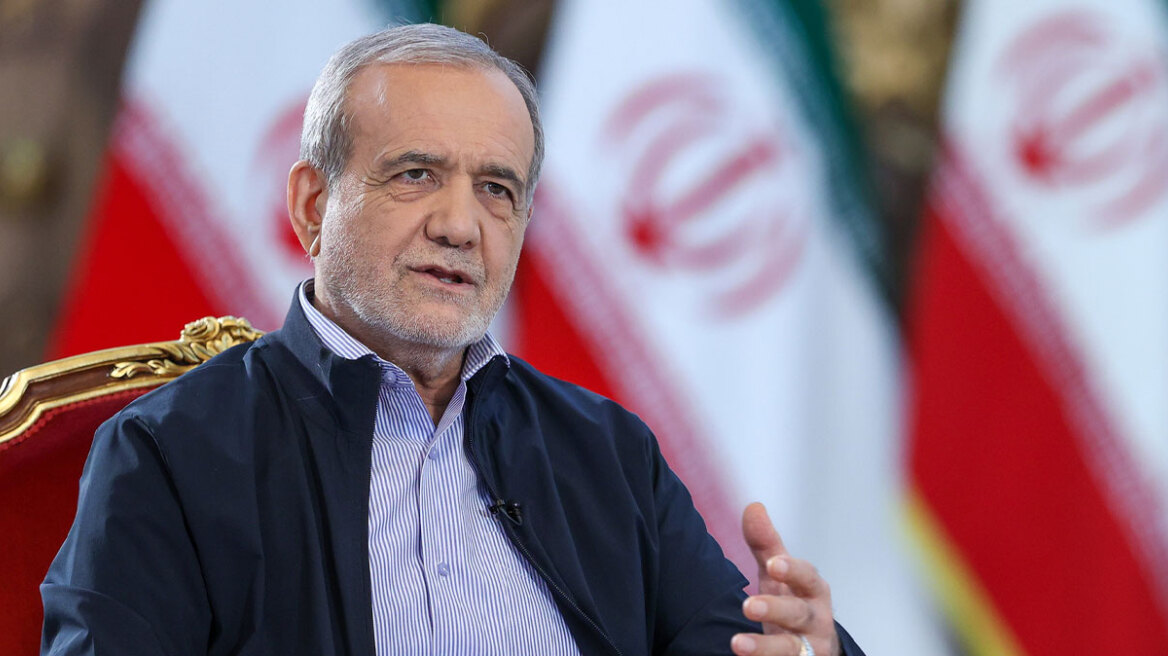 Τελικά, ποιος κάνει κουμάντο στο Ιράν μετά τον θάνατο Χαμενεΐ;