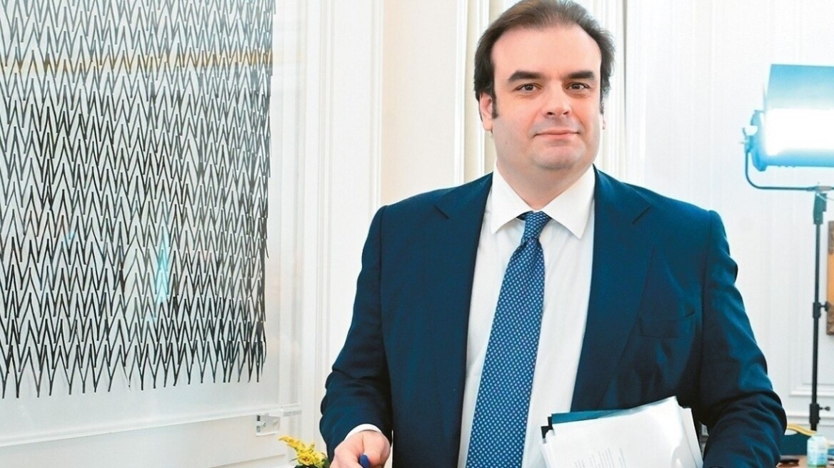 Πόλεμος στη Μέση Ανατολή: Τα όπλα στη φαρέτρα Πιερρακάκη