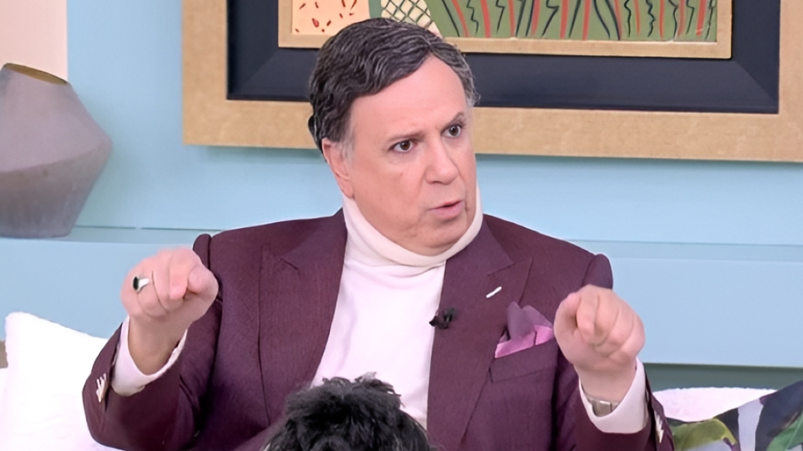 Χάρης Ρώμας: Βλέπω σκηνοθέτη σαν ιερή αγελάδα, να λέει τσιτάτα και να αποθεώνεται