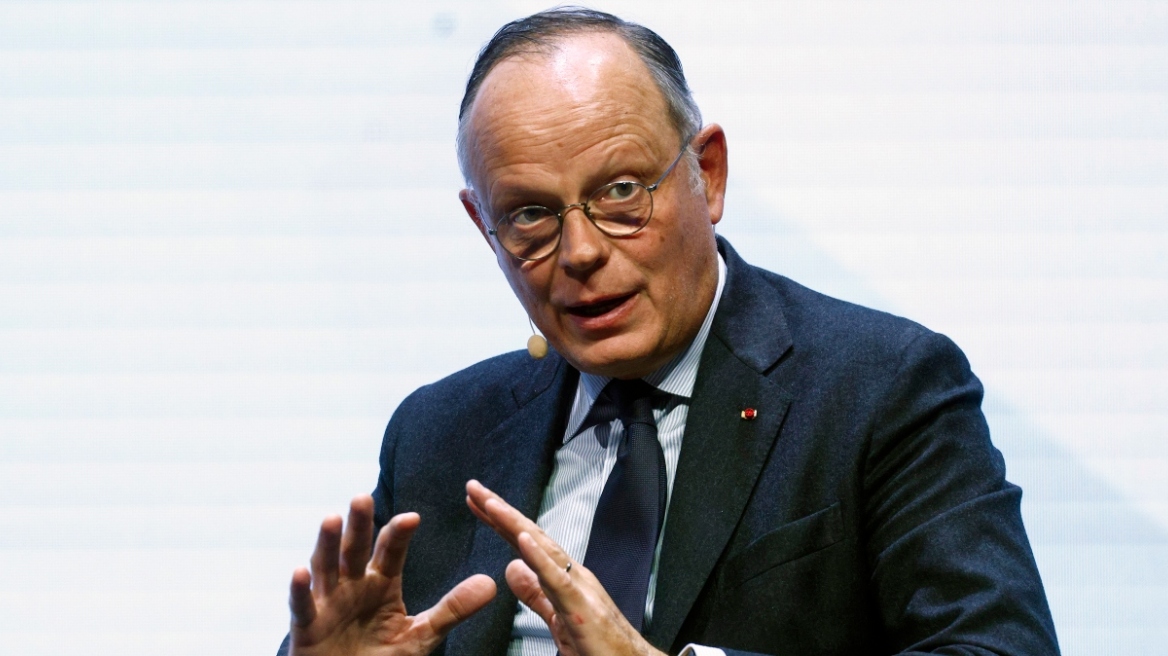 Γαλλία: Στον αέρα η υποψηφιότητα του Εντουάρ Φιλίπ για το 2027 απέναντι στον Μπαρντελά 