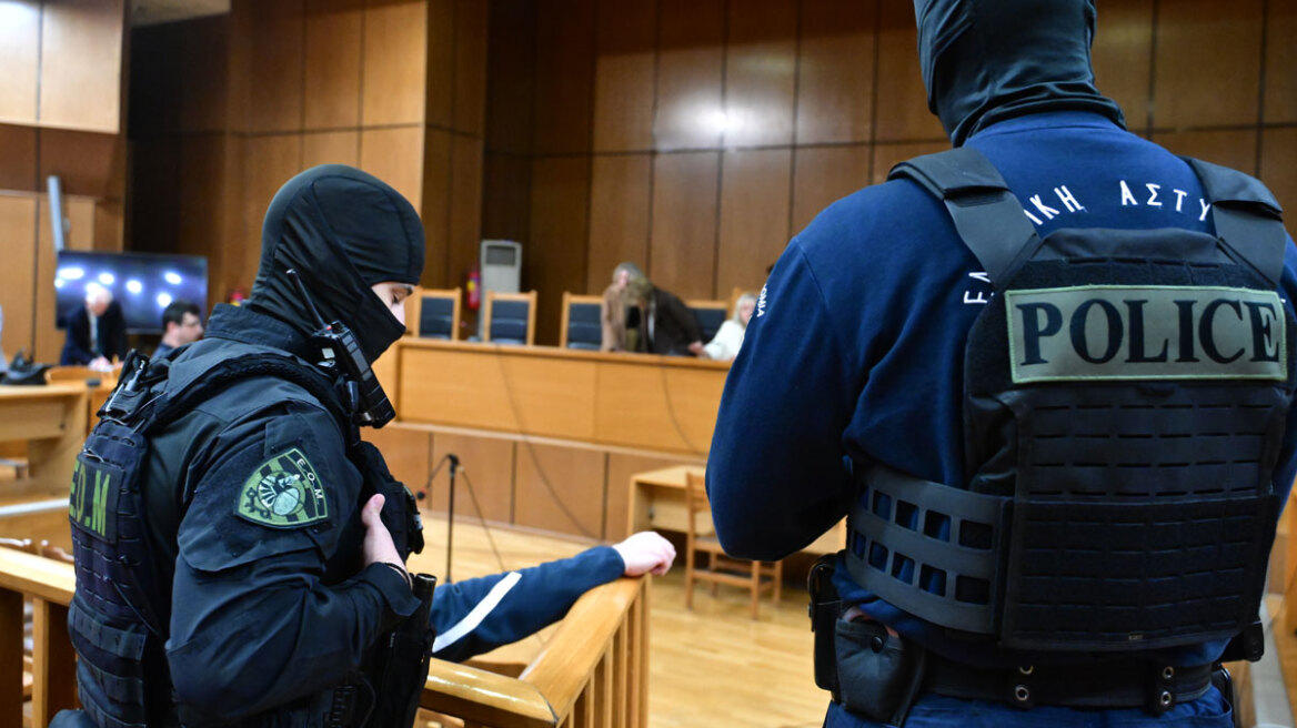 Αυλαία στη δίκη της Χρυσής Αυγής στο Εφετείο, 13 χρόνια στο διευθυντήριο της οργάνωσης, δείτε αναλυτικά τις ποινές 