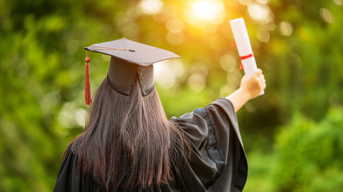 Αυτά είναι τα 10 πιο περιζήτητα πτυχία πανεπιστημίου (κατάταξη)